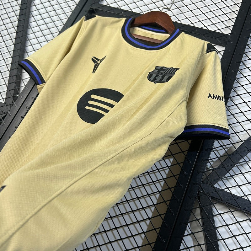 Camisa Barcelona Visitante (bege) 25/26